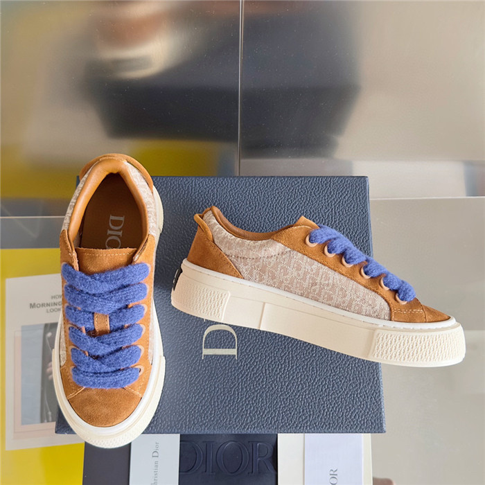 D1OR B33 Sneakers