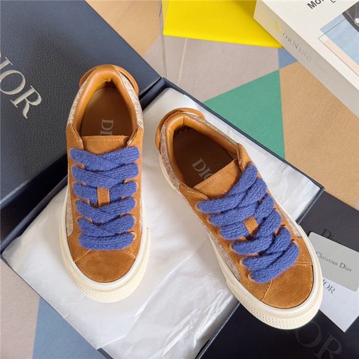 D1OR B33 Sneakers