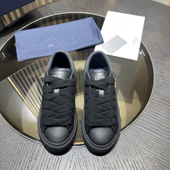 D1OR B33 Sneakers