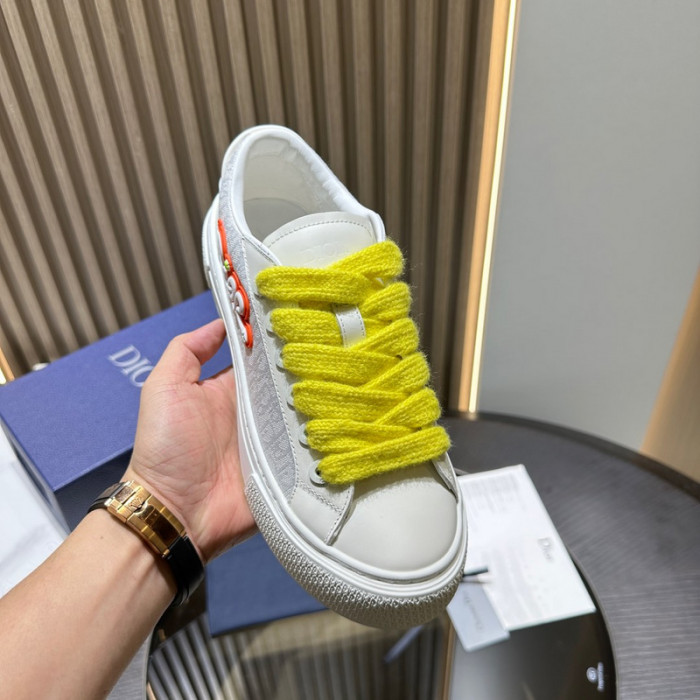 D1OR B33 Sneakers
