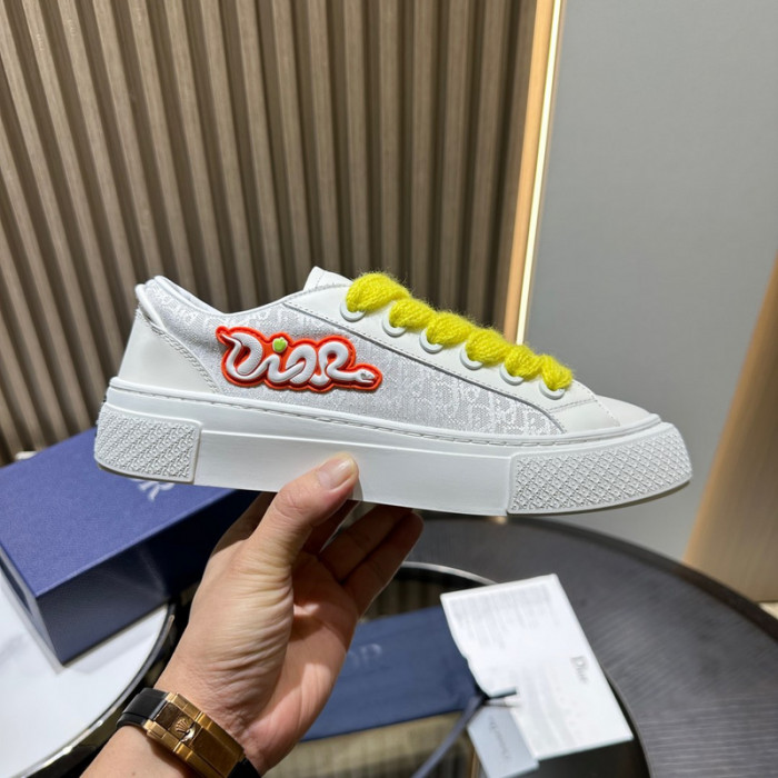 D1OR B33 Sneakers
