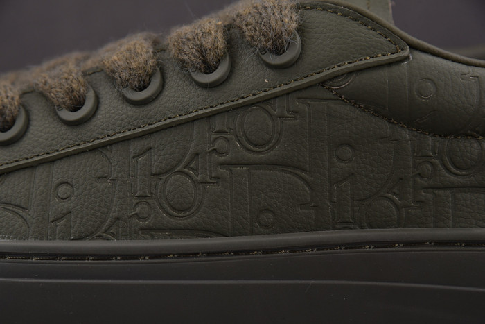 D1OR B33 Sneakers