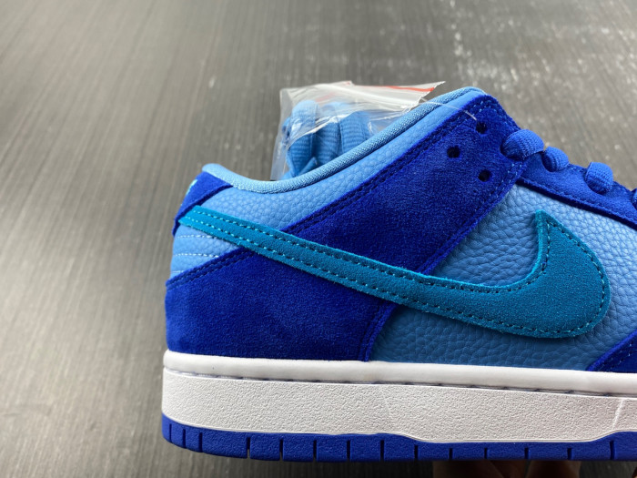 Nike SB Dunk Low Racer Blue DM0807-400
