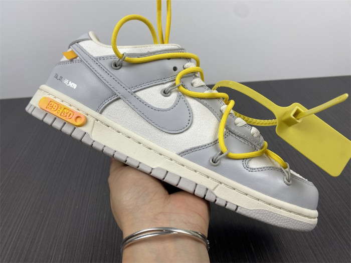 OF X Nike Dunk Low Lot 29 of 50 DM1602-103