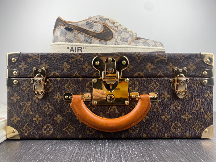 Nike Air Force 1 LV Low top