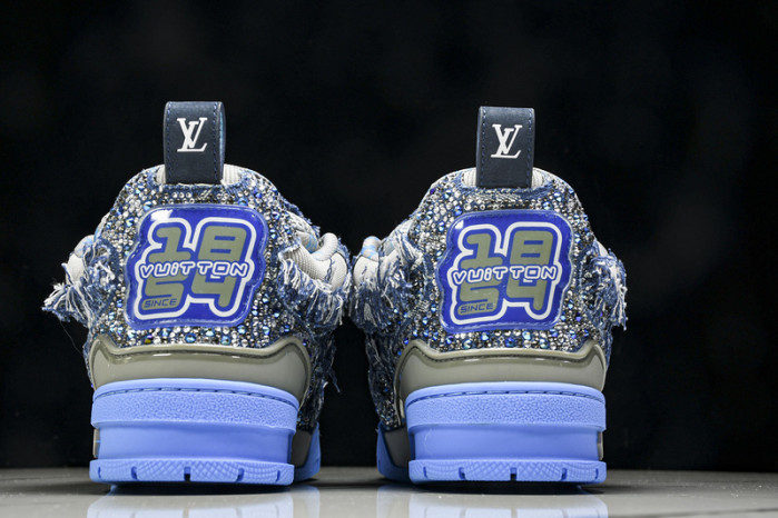 L1VV TRAINER