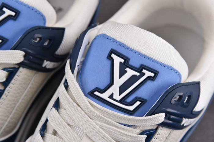 L1VV TRAINER