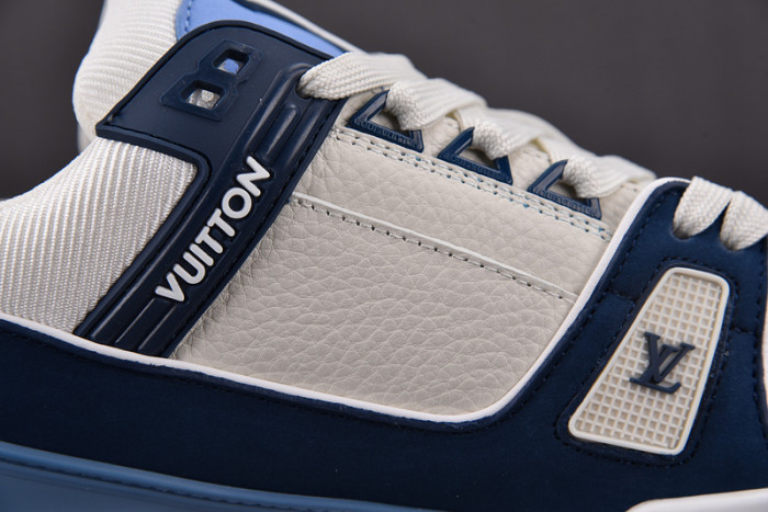 L1VV TRAINER