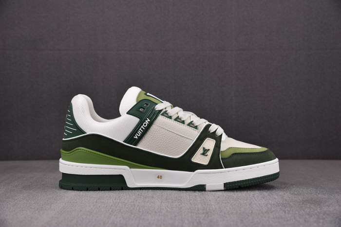 L1VV TRAINER
