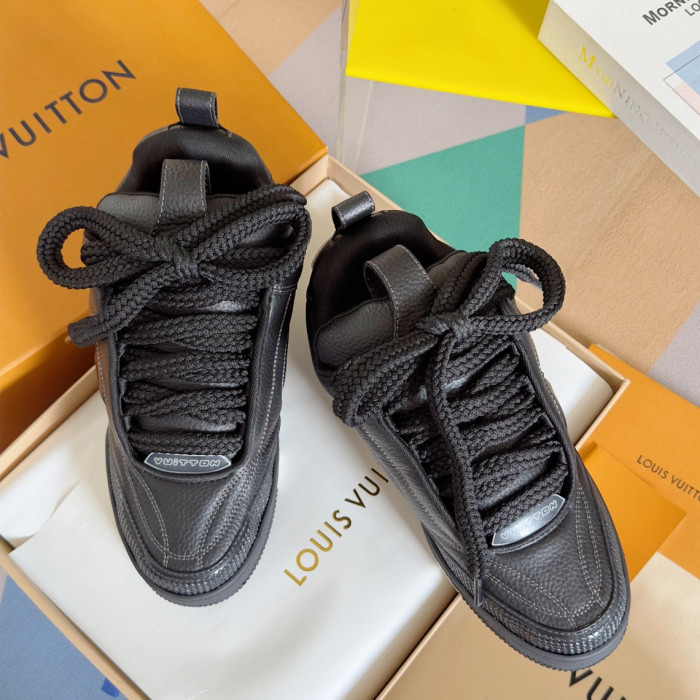 L1VV TRAINER
