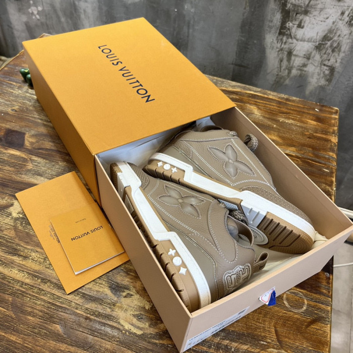 L1VV TRAINER