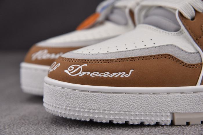 L1VV TRAINER