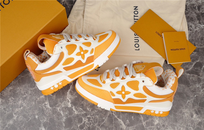 L1VV TRAINER