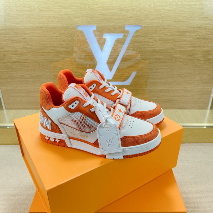 L1VV TRAINER