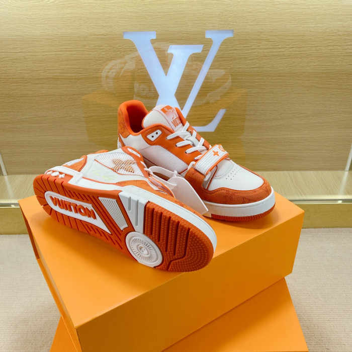 L1VV TRAINER