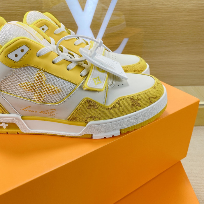 L1VV TRAINER