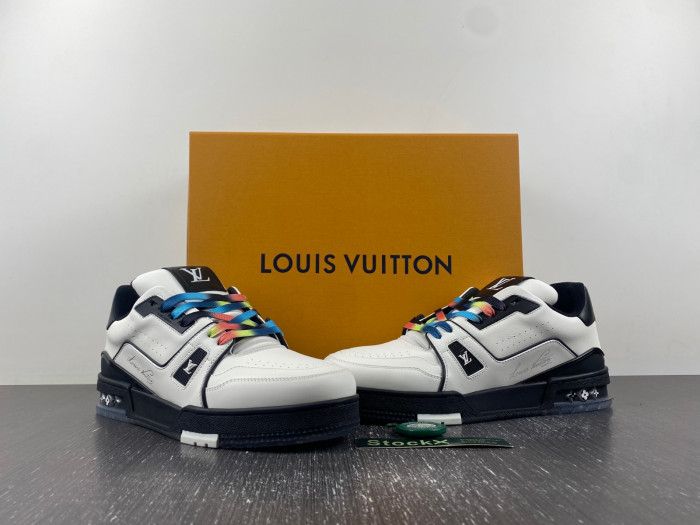L1VV TRAINER