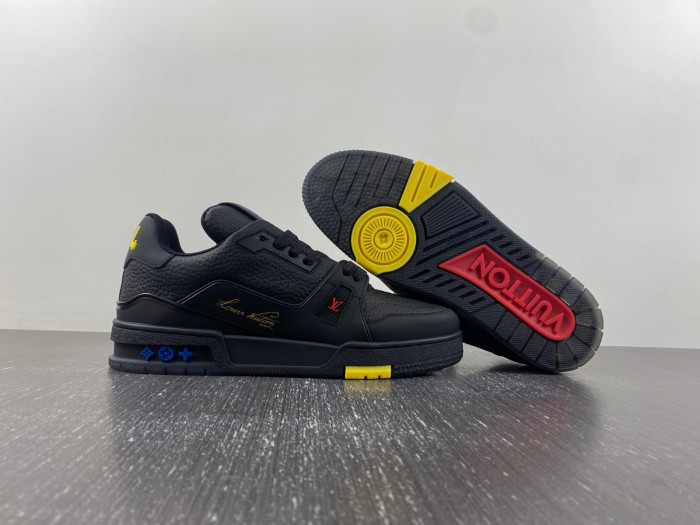 L1VV TRAINER
