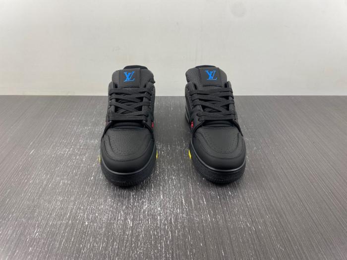 L1VV TRAINER