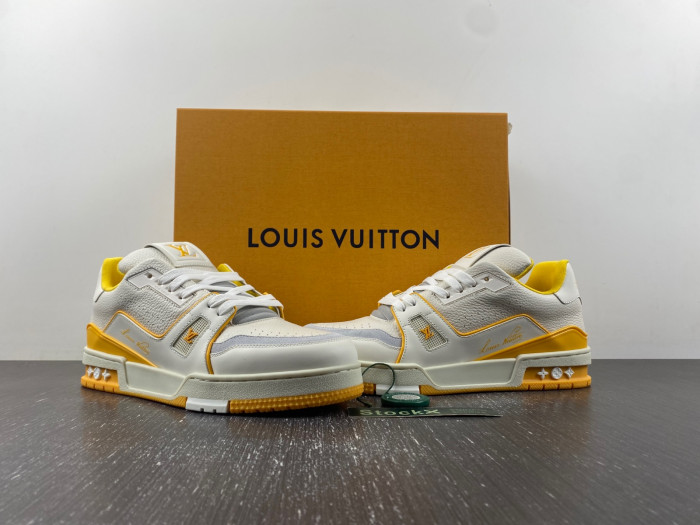L1VV TRAINER