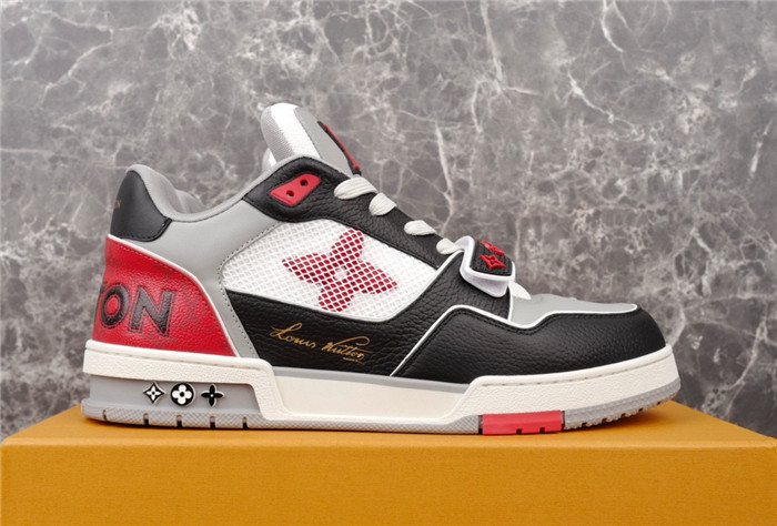 L1VV TRAINER