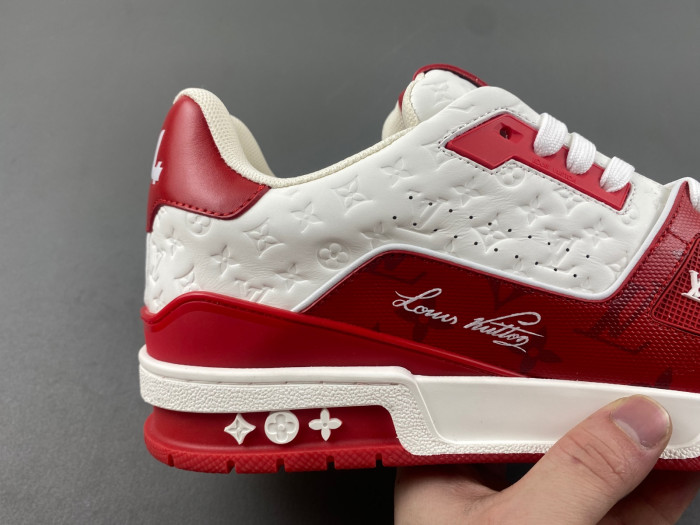 L1VV TRAINER