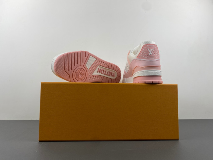 L1VV TRAINER