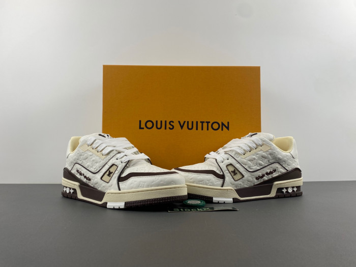 L1VV TRAINER