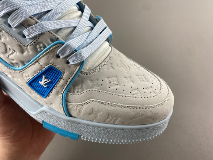 L1VV TRAINER