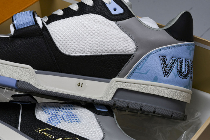 L1VV TRAINER