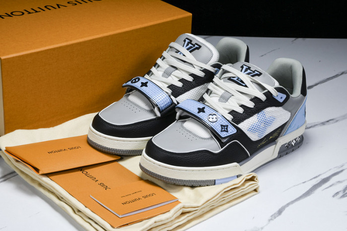 L1VV TRAINER