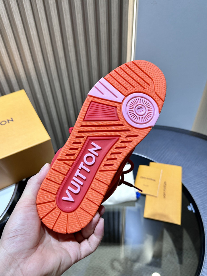 L1VV TRAINER