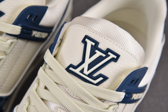 L1VV TRAINER