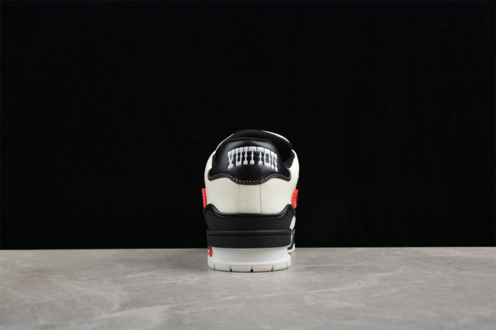 L1VV TRAINER