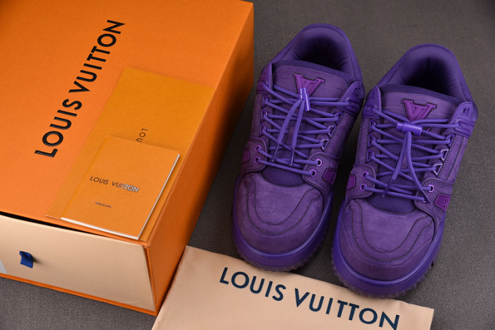 L1VV TRAINER