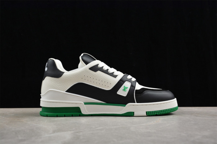 L1VV TRAINER