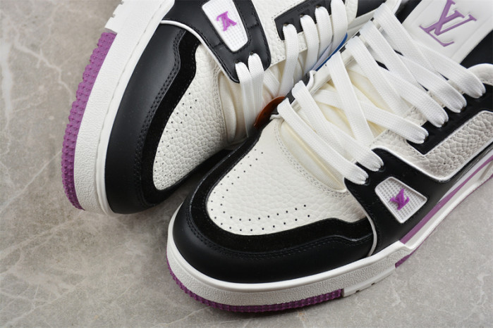 L1VV TRAINER