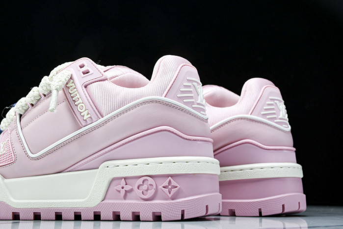 L1VV TRAINER