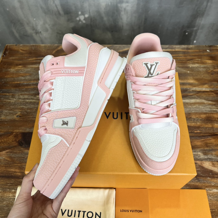 L1VV TRAINER