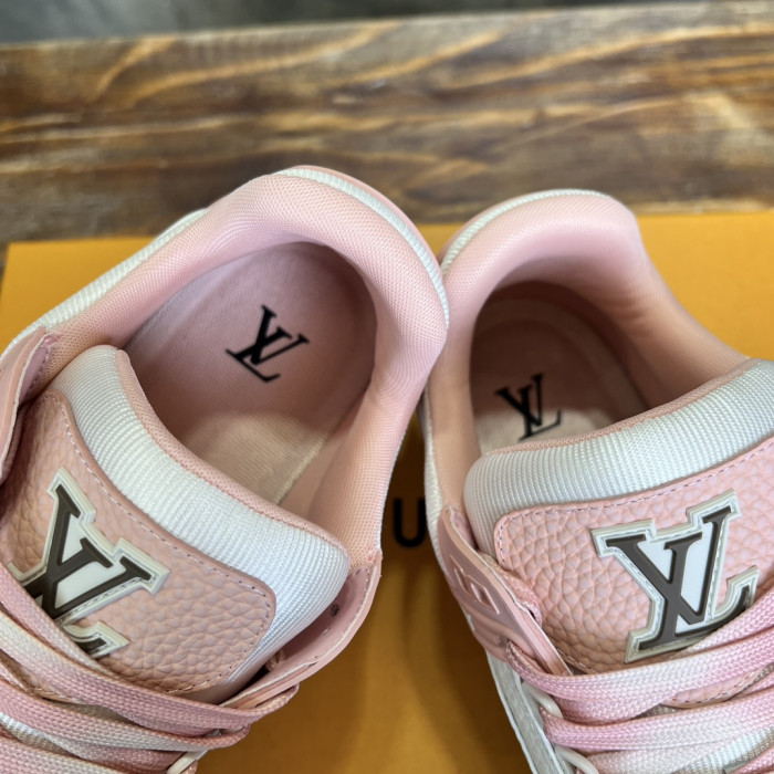 L1VV TRAINER