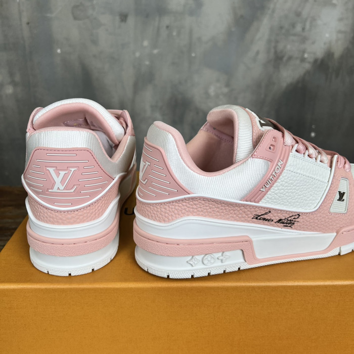 L1VV TRAINER
