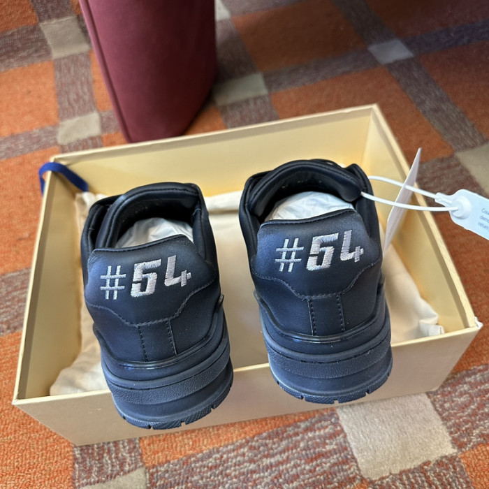 L1VV TRAINER