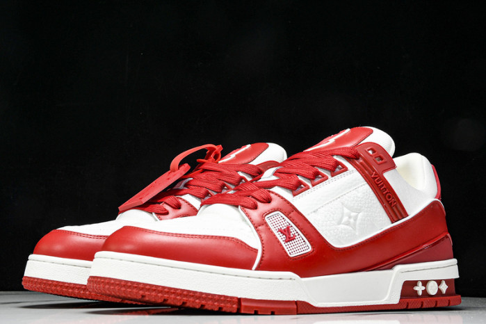 L1VV TRAINER