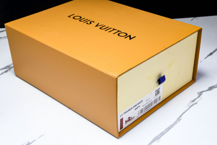 L1VV TRAINER