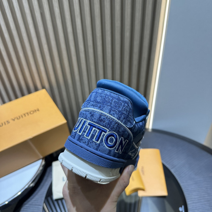 L1VV TRAINER