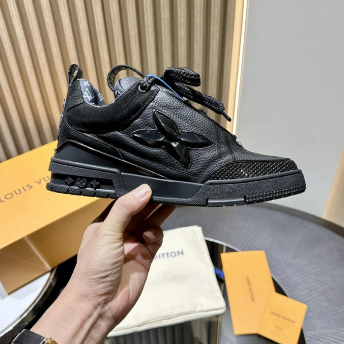 L1VV TRAINER
