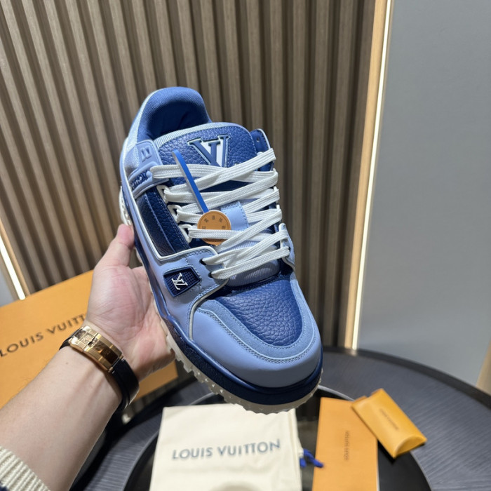 L1VV TRAINER