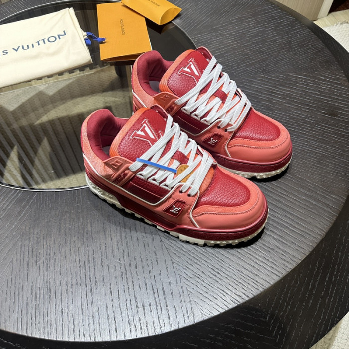 L1VV TRAINER