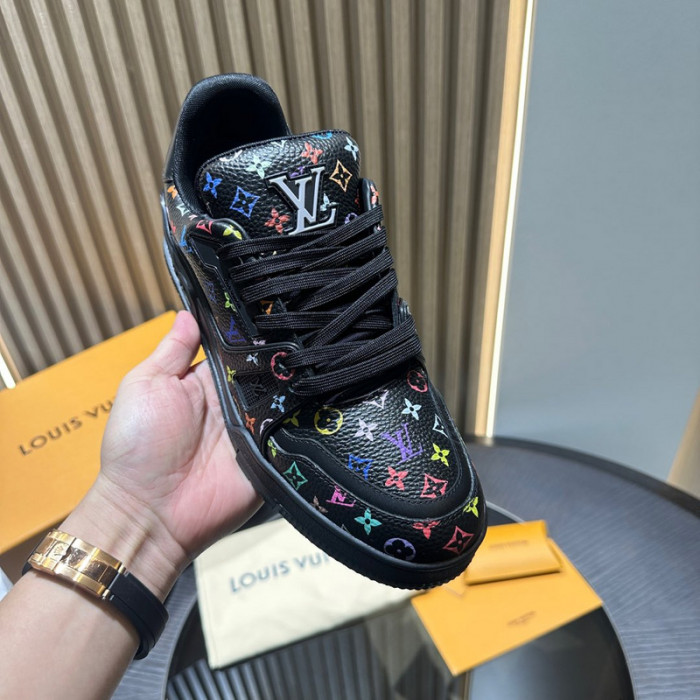 L1VV TRAINER