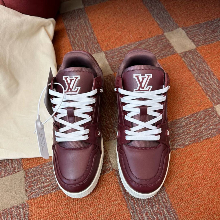 L1VV TRAINER